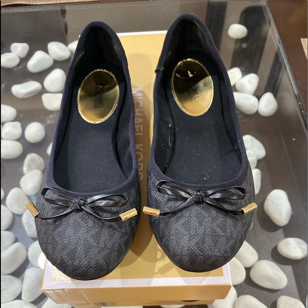 Michael Kors Flats